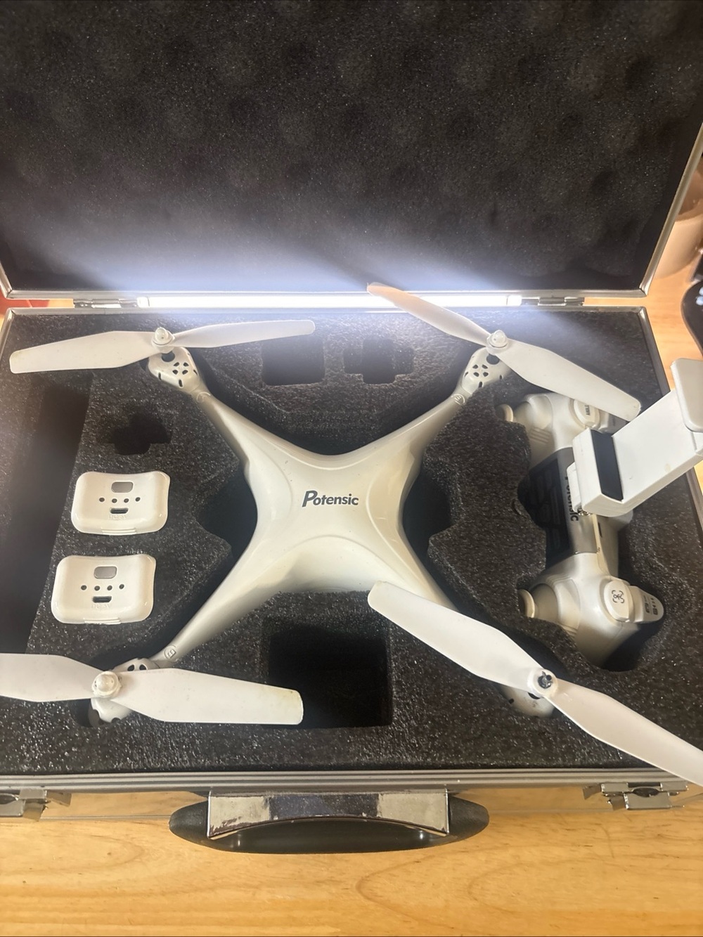 Potensic T25 GPS White Drone with 1080P HD Camera And Case Used